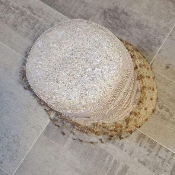 Vintage Ivory Satin-Lace-Silk Hat - Picture 2 of 6